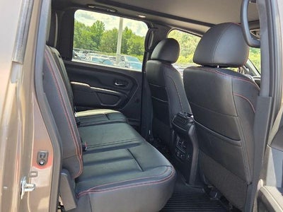 2022 Nissan TITAN Crew Cab PRO-4X®