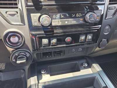 2022 Nissan TITAN Crew Cab PRO-4X®