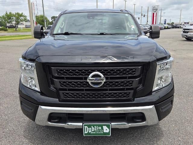 2021 Nissan Titan 4x4 Crew Cab SV