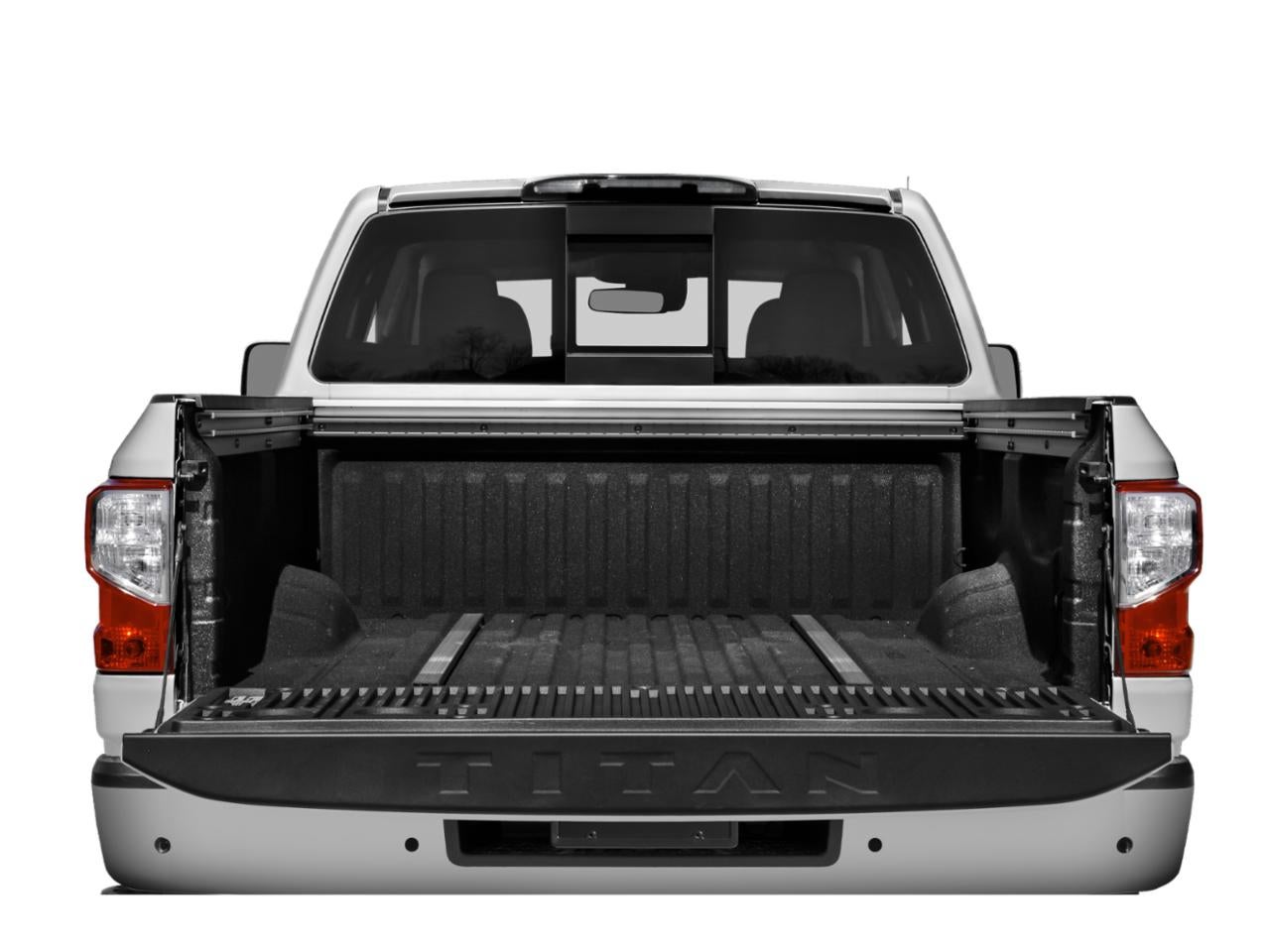 2021 Nissan Titan 4x4 Crew Cab SV