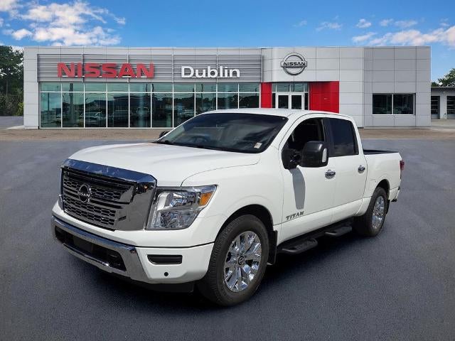 2024 Nissan Titan 4x2 Crew Cab SV