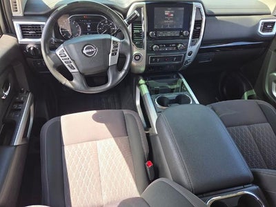 2024 Nissan Titan 4x2 Crew Cab SV
