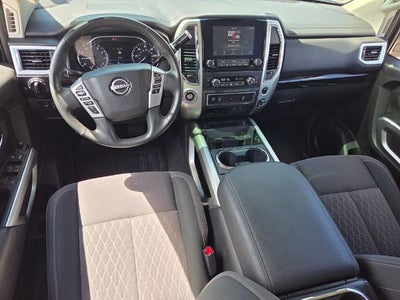 2024 Nissan Titan 4x2 Crew Cab SV