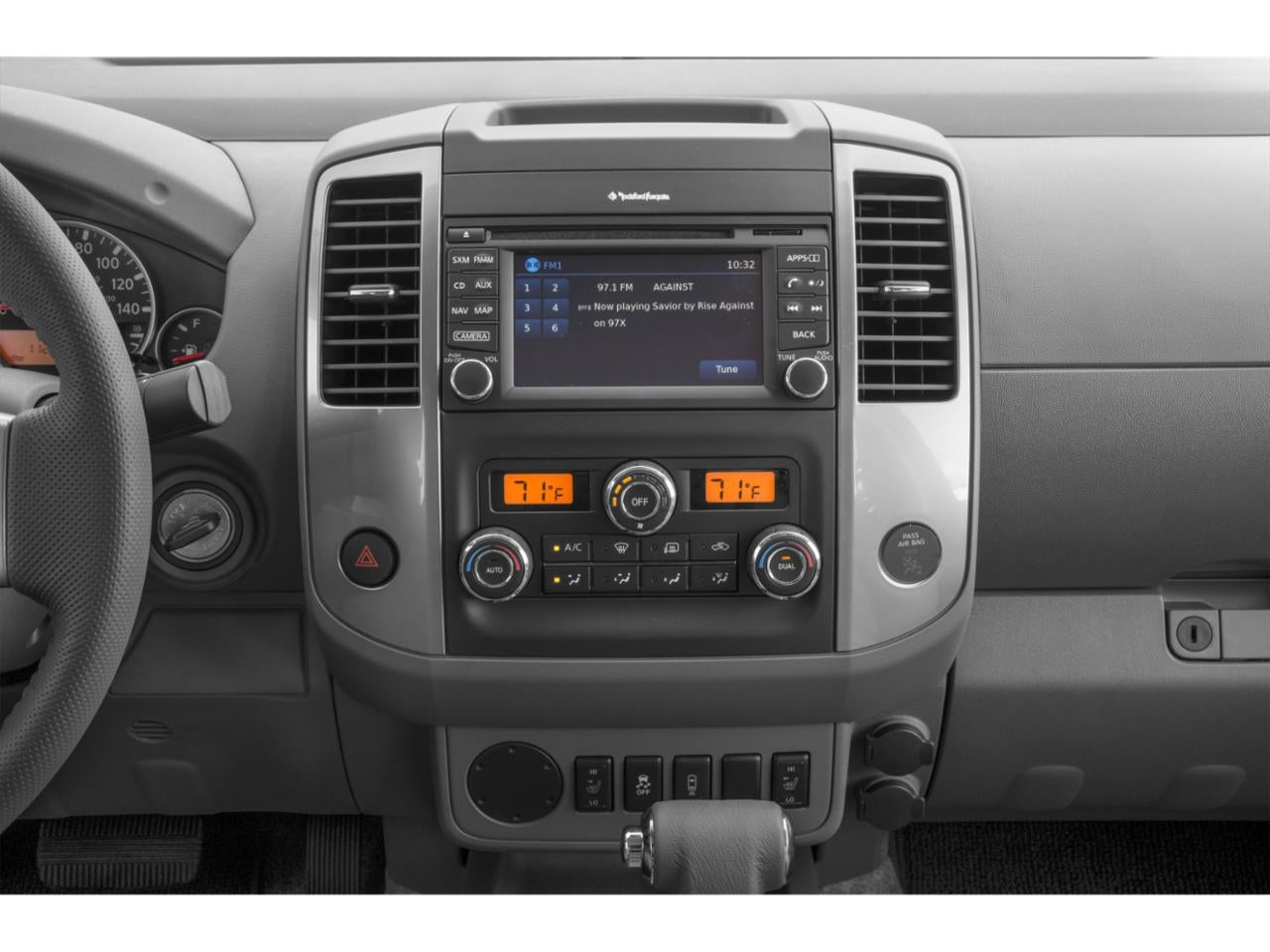 2015 Nissan Frontier 2WD Crew Cab SWB Auto SL