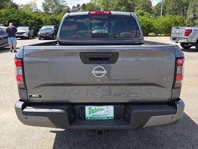 2024 Nissan Frontier Crew Cab 4x2 SL