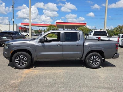 2024 Nissan Frontier Crew Cab 4x2 SL