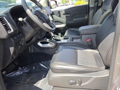2024 Nissan Frontier Crew Cab 4x2 SL