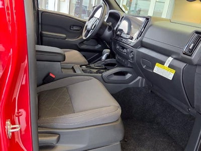 2027 Nissan Frontier Crew Cab 4x2 SV