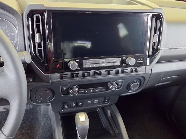 2027 Nissan Frontier Crew Cab 4x2 SV