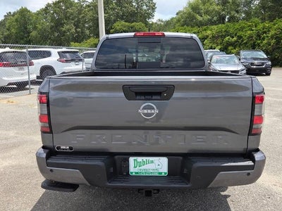 2026 Nissan Frontier Crew Cab SV