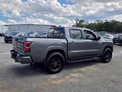 2027 Nissan Frontier Crew Cab SV