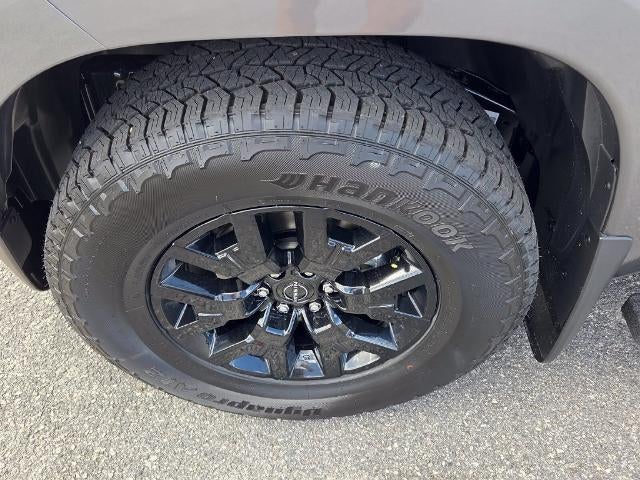 2027 Nissan Frontier Crew Cab SV