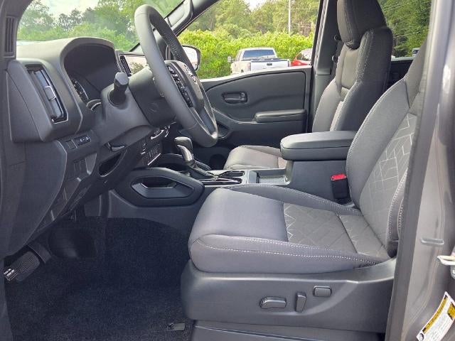 2027 Nissan Frontier Crew Cab SV