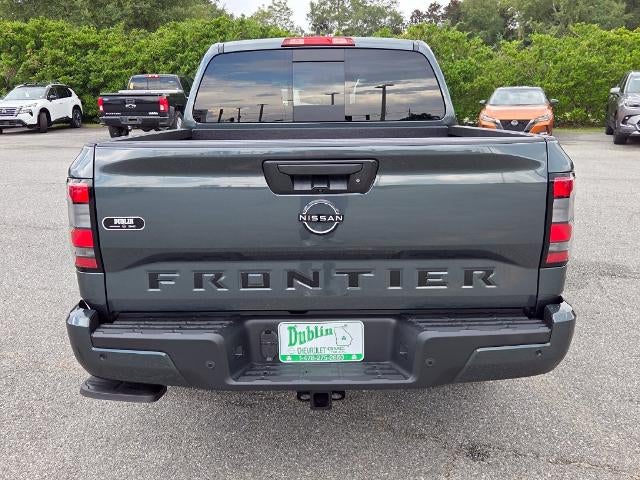 2027 Nissan Frontier Crew Cab 4x2 SV