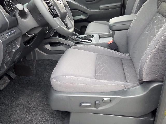 2027 Nissan Frontier Crew Cab 4x2 SV