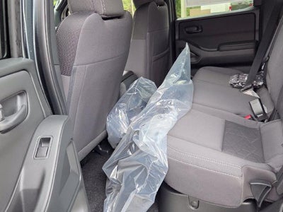 2027 Nissan Frontier Crew Cab 4x2 SV