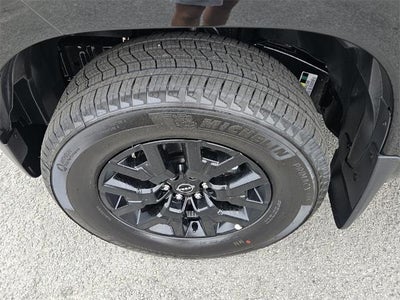 2026 Nissan Frontier Crew Cab SV