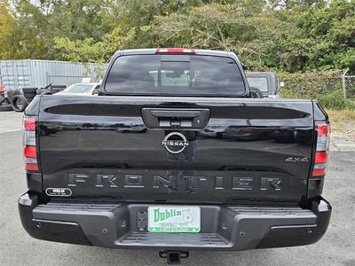 2026 Nissan Frontier Crew Cab SV