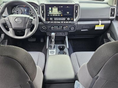 2026 Nissan Frontier Crew Cab SV