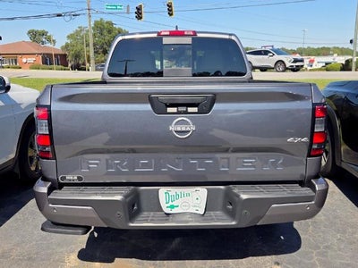 2025 Nissan Frontier Crew Cab SV