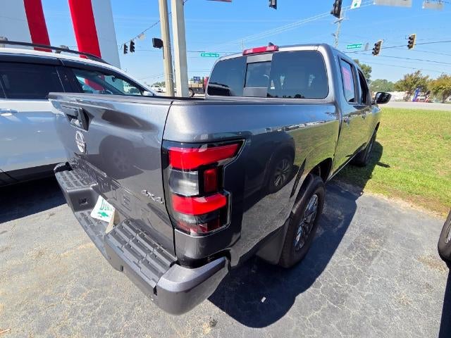 2025 Nissan Frontier Crew Cab SV