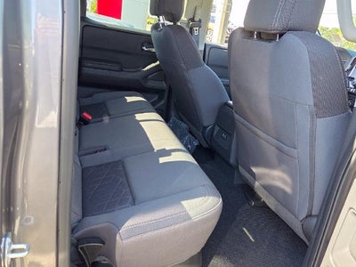 2025 Nissan Frontier Crew Cab SV