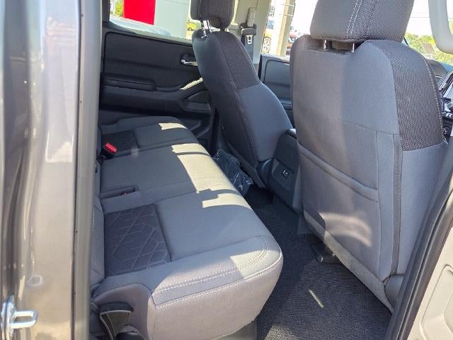 2025 Nissan Frontier Crew Cab SV