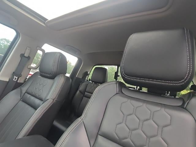 2025 Nissan Frontier Crew Cab SL
