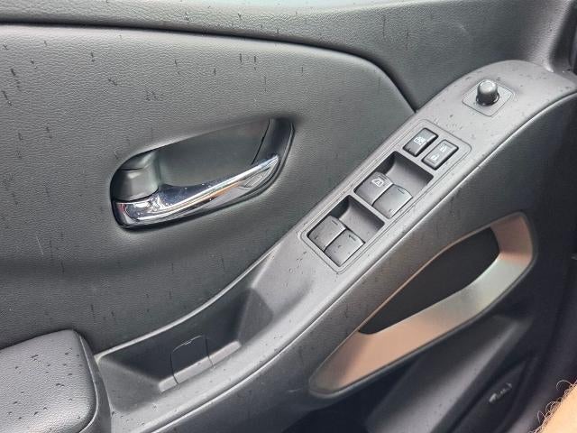 2025 Nissan Frontier Crew Cab SL