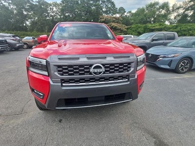 2025 Nissan Frontier Crew Cab SL