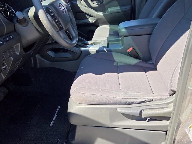 2022 Nissan Frontier Crew Cab S