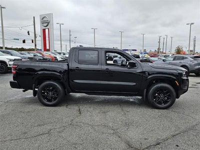 2026 Nissan Frontier Crew Cab SV