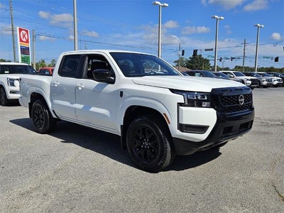 2026 Nissan Frontier Crew Cab SV