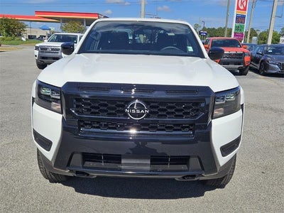 2026 Nissan Frontier Crew Cab SV