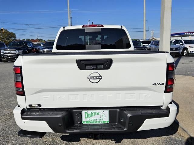 2026 Nissan Frontier Crew Cab SV