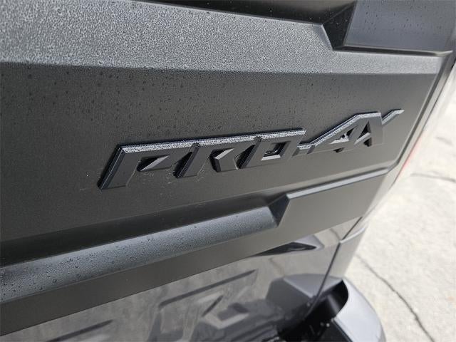 2026 Nissan Frontier Crew Cab PRO-4X® Long Bed