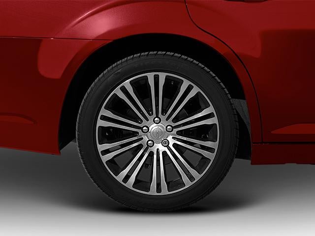 2013 Chrysler 300 4dr Sdn 300S AWD Glacier *Ltd Avail*