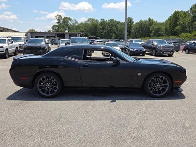 2023 Dodge Challenger R/T Scat Pack RWD
