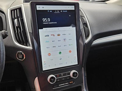 2022 Ford Edge Titanium AWD
