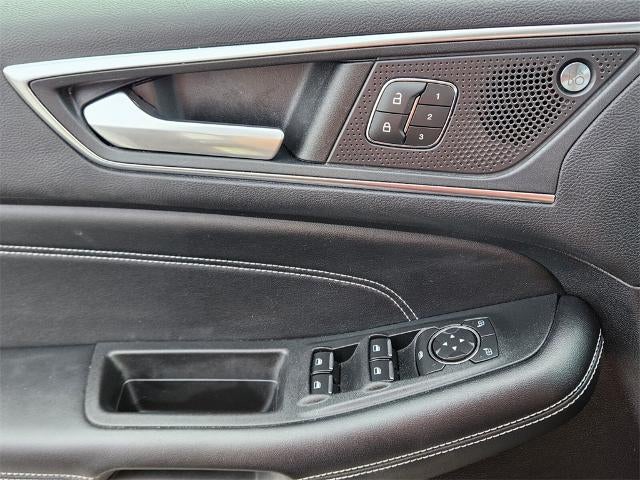 2022 Ford Edge Titanium AWD