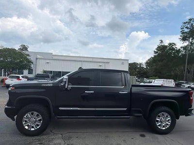 2024 Chevrolet Silverado 2500 HD Crew Cab Standard Box 4-Wheel Drive High Country