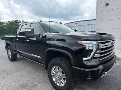 2024 Chevrolet Silverado 2500 HD Crew Cab Standard Box 4-Wheel Drive High Country