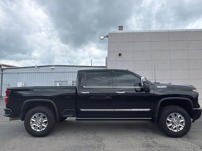 2024 Chevrolet Silverado 2500 HD Crew Cab Standard Box 4-Wheel Drive High Country