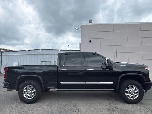 2024 Chevrolet Silverado 2500 HD Crew Cab Standard Box 4-Wheel Drive High Country