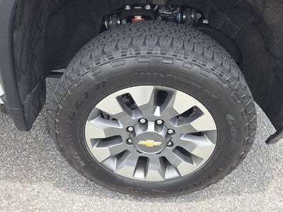2025 Chevrolet Silverado 2500 HD Crew Cab Standard Box 4-Wheel Drive LT