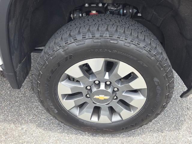 2025 Chevrolet Silverado 2500 HD Crew Cab Standard Box 4-Wheel Drive LT