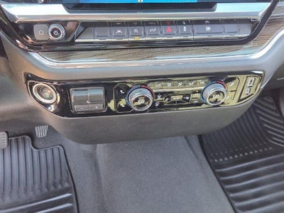2025 Chevrolet Silverado 1500 Crew Cab Short Box 2-Wheel Drive LT