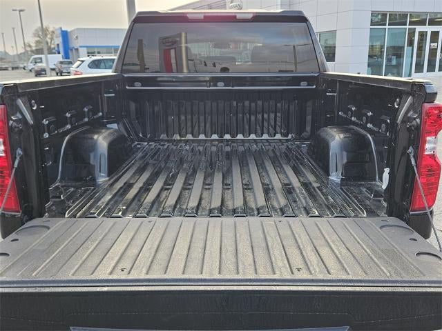 2025 Chevrolet Silverado 1500 Crew Cab Short Box 4-Wheel Drive WT