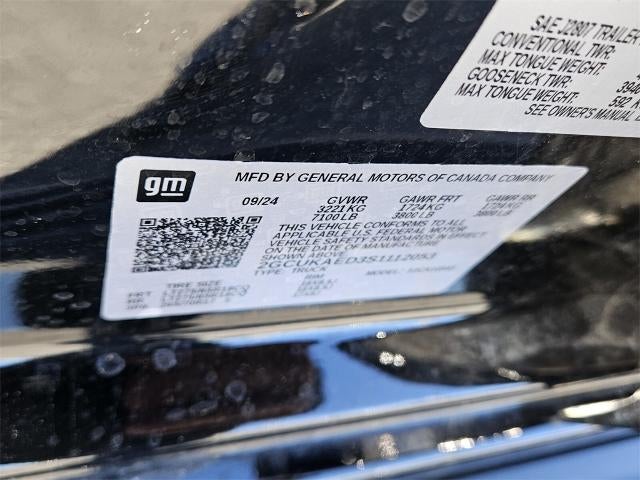 2025 Chevrolet Silverado 1500 Crew Cab Short Box 4-Wheel Drive WT