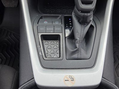 2024 Toyota RAV4 XLE FWD (GS)